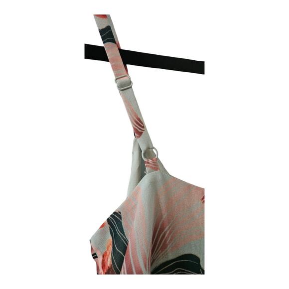 Bebe NWT Womens XS Asymmetrical Tank Blouse Green Red Floral Adjustable Straps - Picture 4 of 9